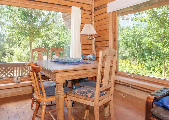 Semesterbostad Beautiful In With 2 Bedrooms Knebel